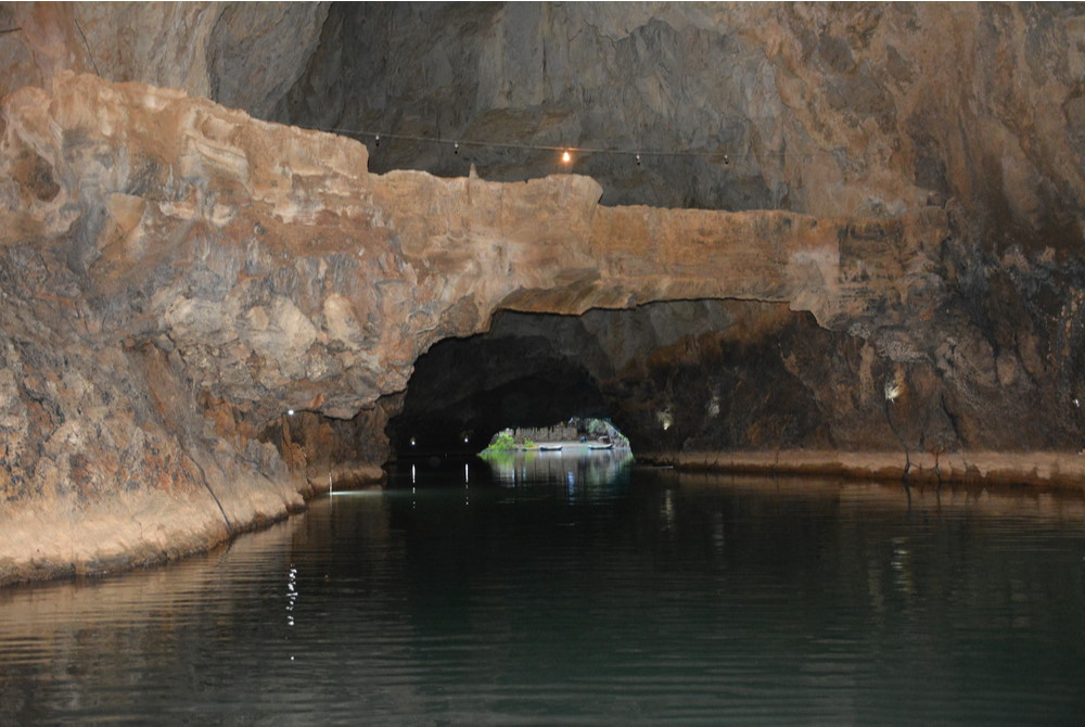Altınbeşik Mağarası Antalya yeraltı gölü tekne turu