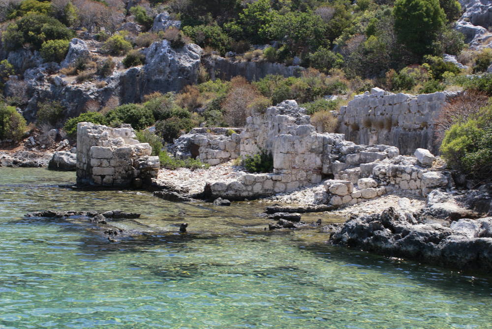 Kekova Adası Antalya Türkiye batık şehir ve koylar