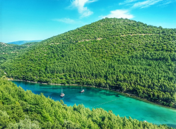 Bodrum Akyarlar Cennet Koyu havadan manzara