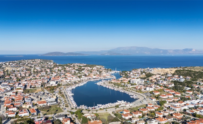 Çeşme Dalyan Mahallesi ve Marinası