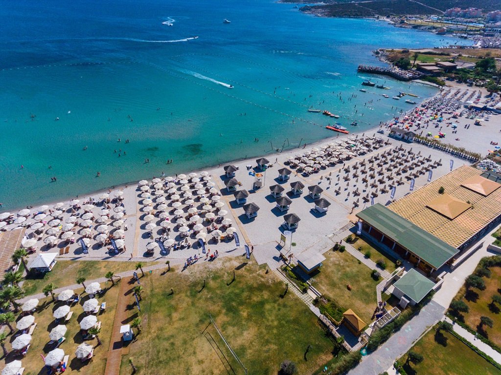 Alaçatı Beach Resort Spa Plajı