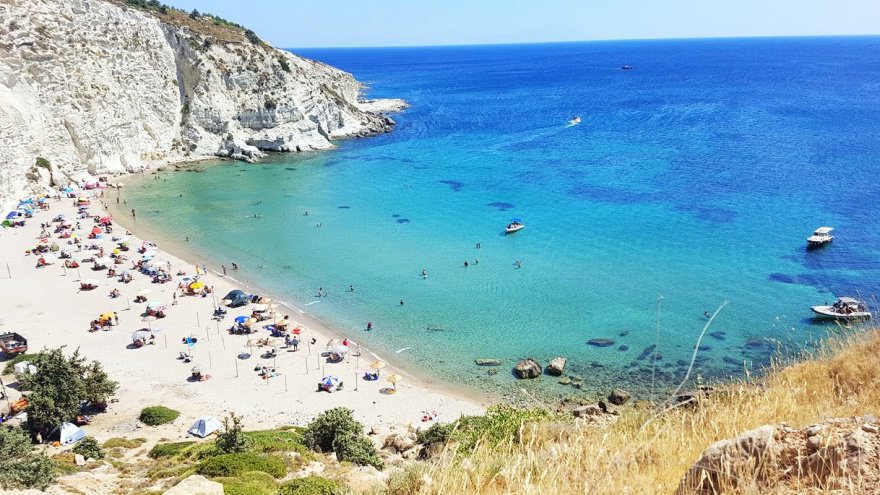 Kleopatra Koyu Alaçatı Plaj