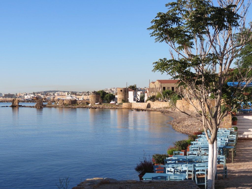 Sakız Adası Kambos bölgesi narenciye bahçeleri ve tarihi villalar