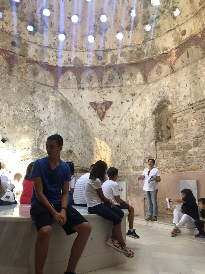 Sakız Adası Osmanlı Hamamı iç mekân kubbeli salon