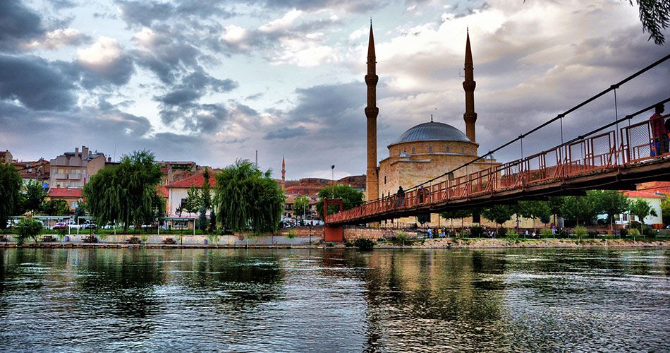 Avanos Kızılırmak Asma Köprü Nehir Manzarası