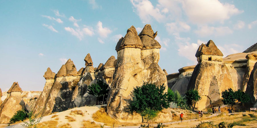 Paşabağları (Keşişler Vadisi): Kapadokya'nın En Çarpıcı Peribacaları