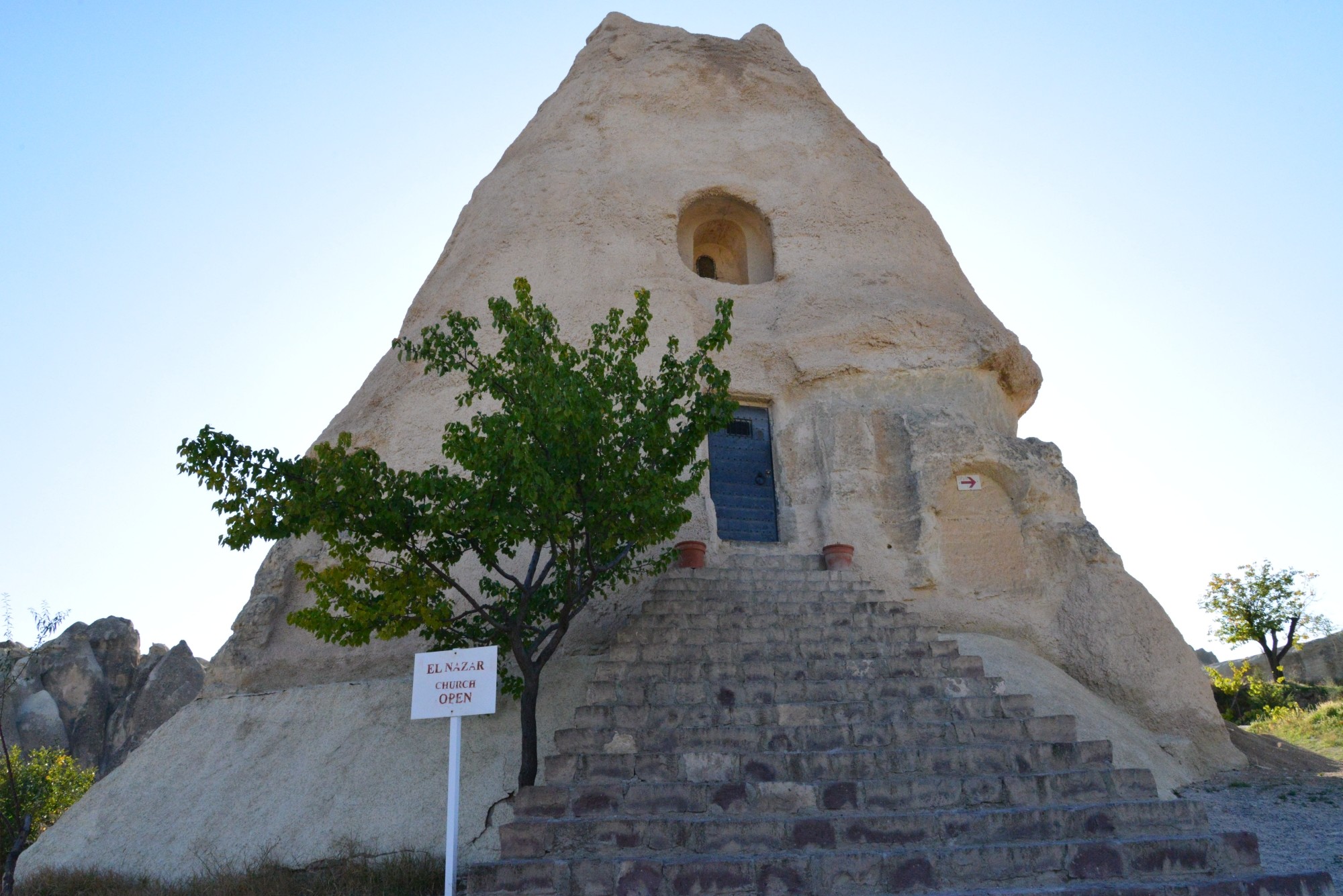 El Nazar Kilisesi: Tek Peribacasının İçindeki Bizans Mirası