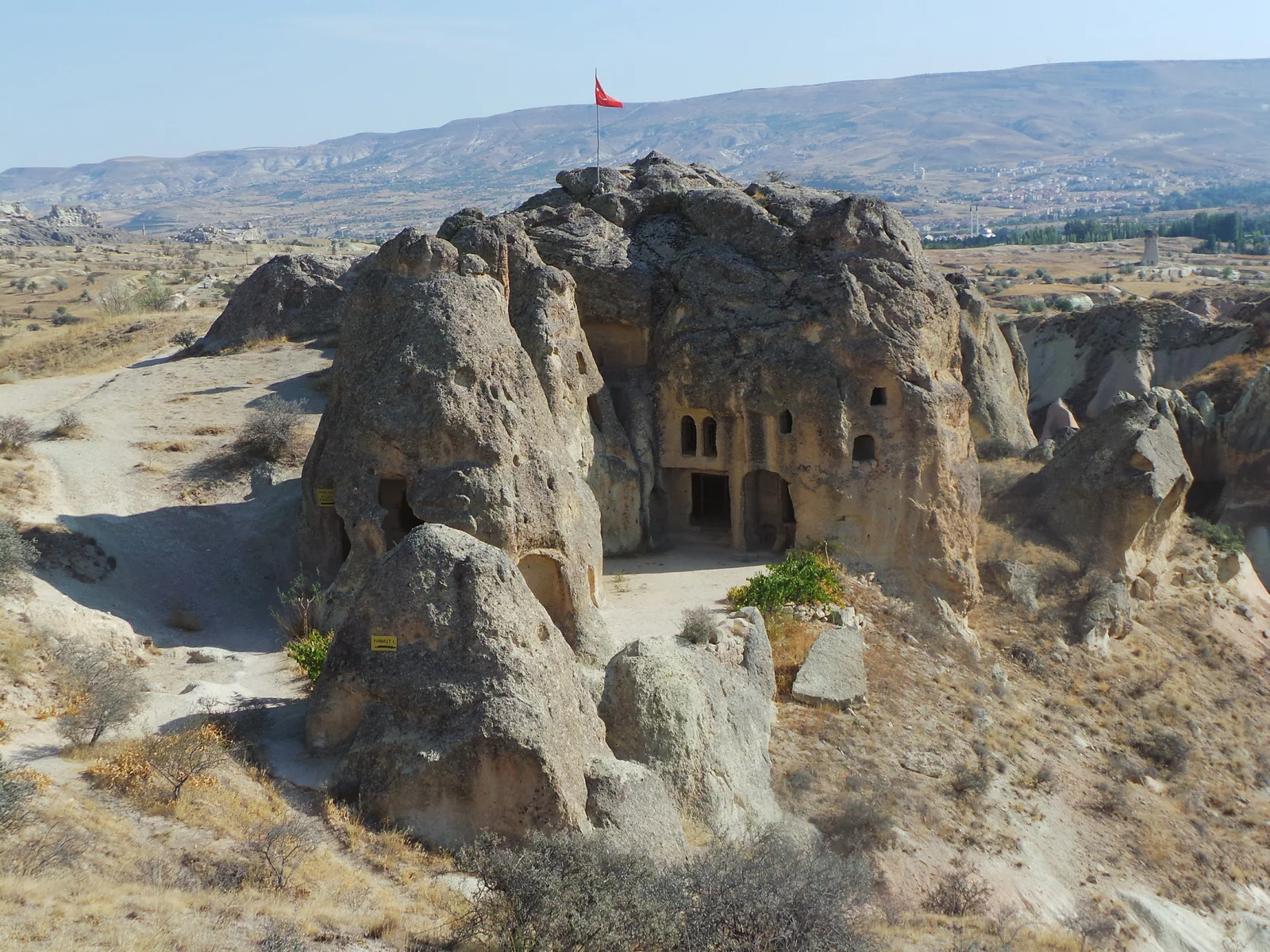 Pancarlık Vadisi: Ortahisar'ın Saklı Hazinesi