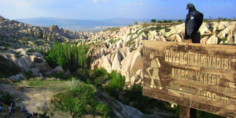Güvercinlik Vadisi: Uçhisar'dan Göreme'ye Uzanan Büyülü Rota
