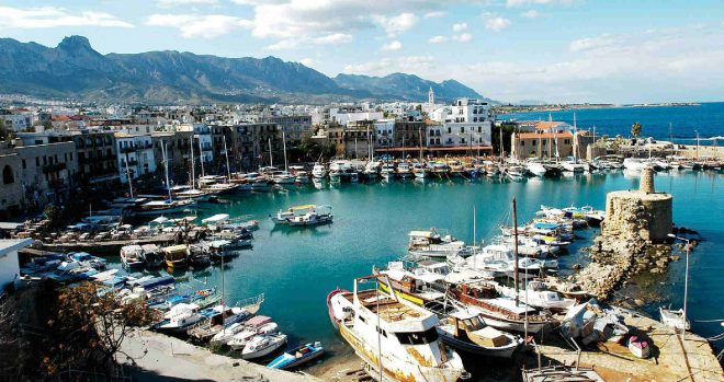 Girne Limanı tarihi atmosfer