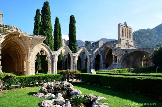 Bellapais Manastırı, Girne