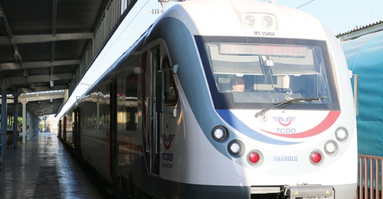 Mersin Adana tren hattı genel görünüm